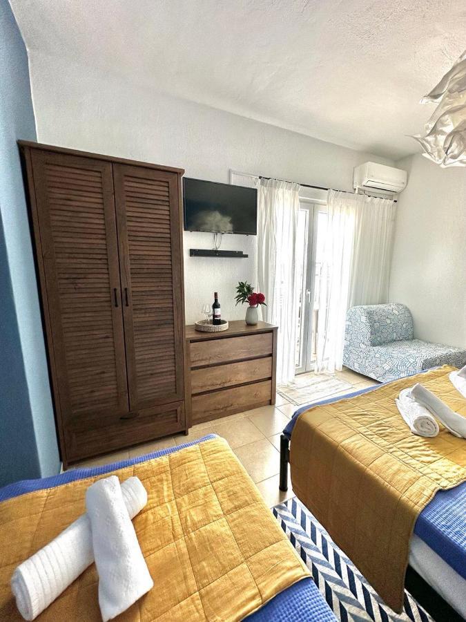 La Scala Family Apartments Νέα Ρόδα Εξωτερικό φωτογραφία